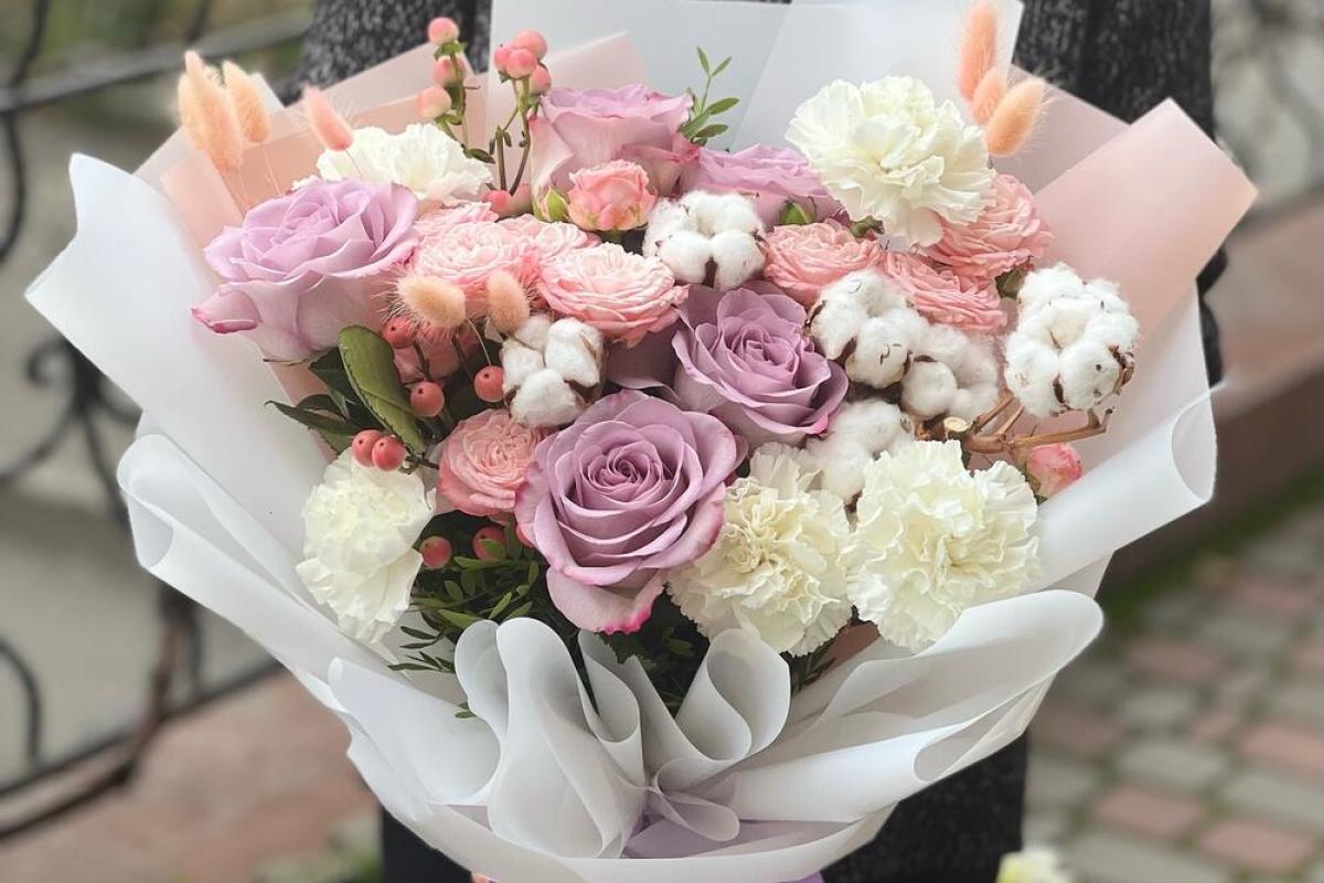 Цветы для знакомства: как выразить ваши чувства с помощью букета Цветы для знакомства: как выразить ваши чувства с помощью букета