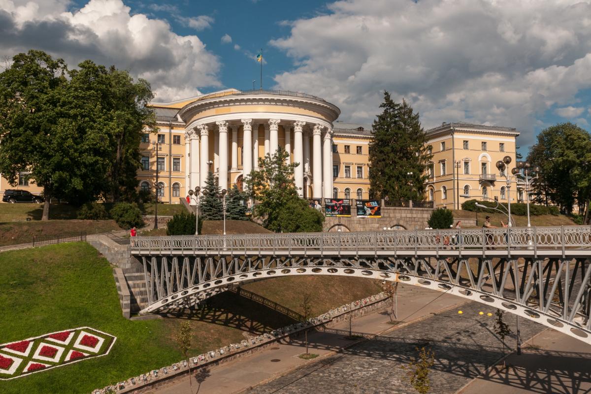 Чому варто відвідати Жовтневий Палац? Чому варто відвідати Жовтневий Палац?