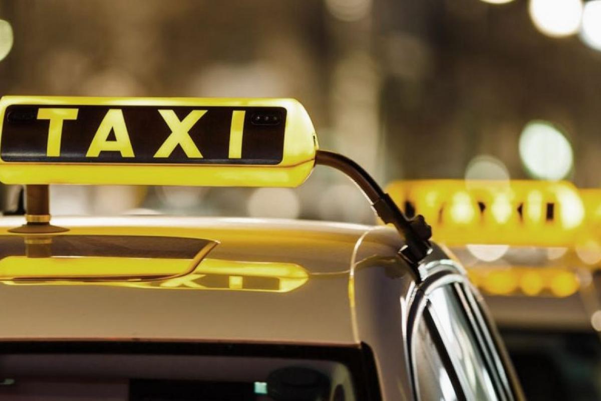 Комфортна подорож: таксі з Києва до Дніпра Комфортна подорож: таксі з Києва до Дніпра