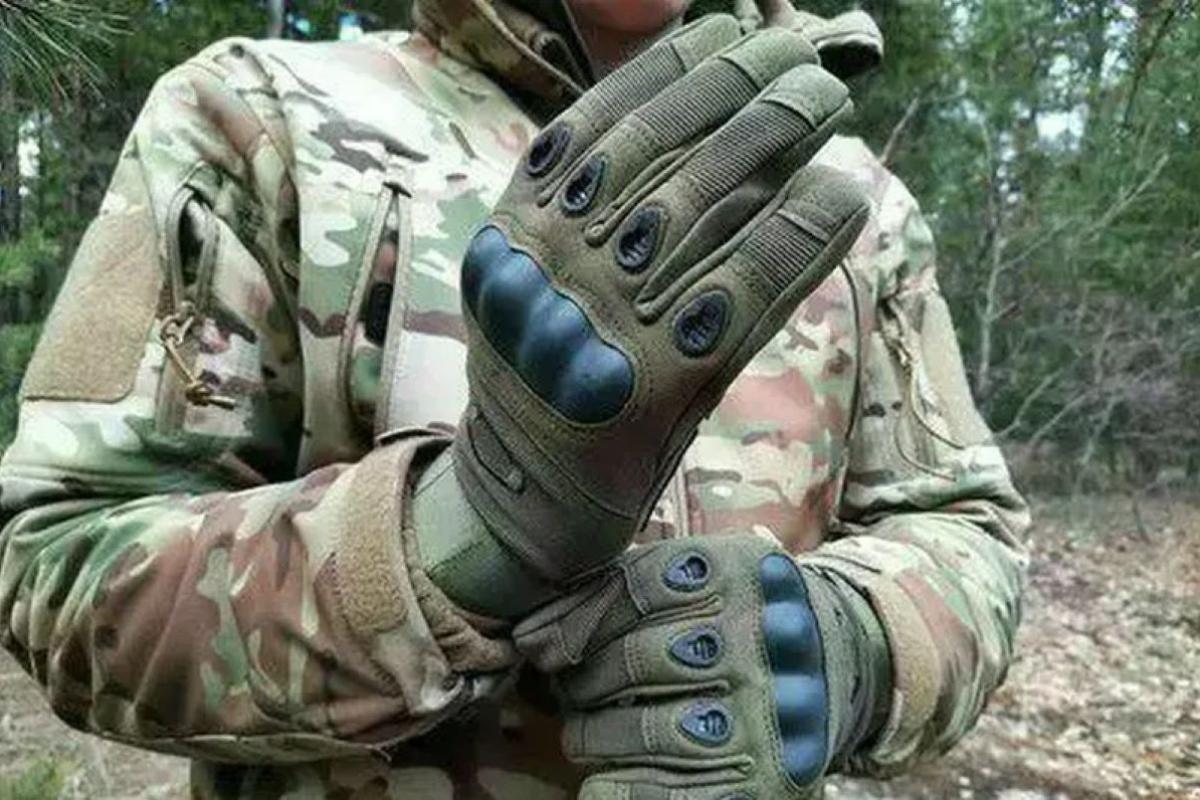військові рукавиці