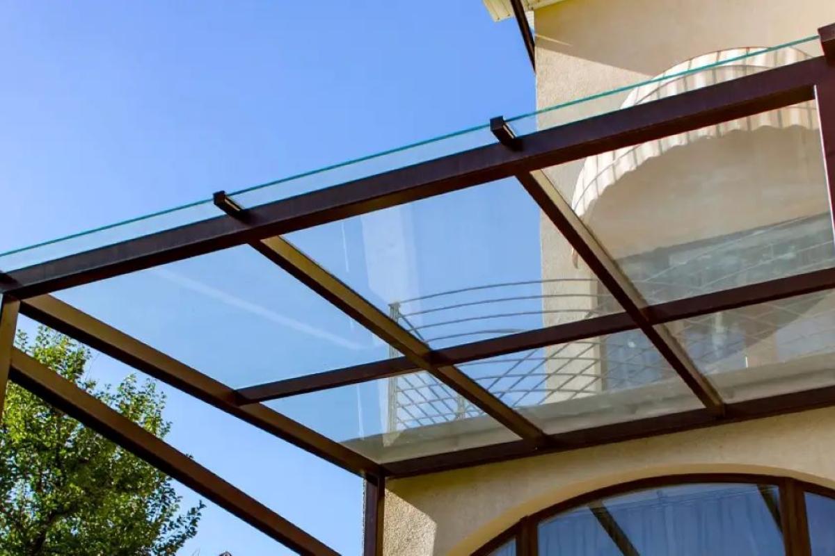 Полікарбонат у сучасному будівництві Полікарбонат у сучасному будівництві