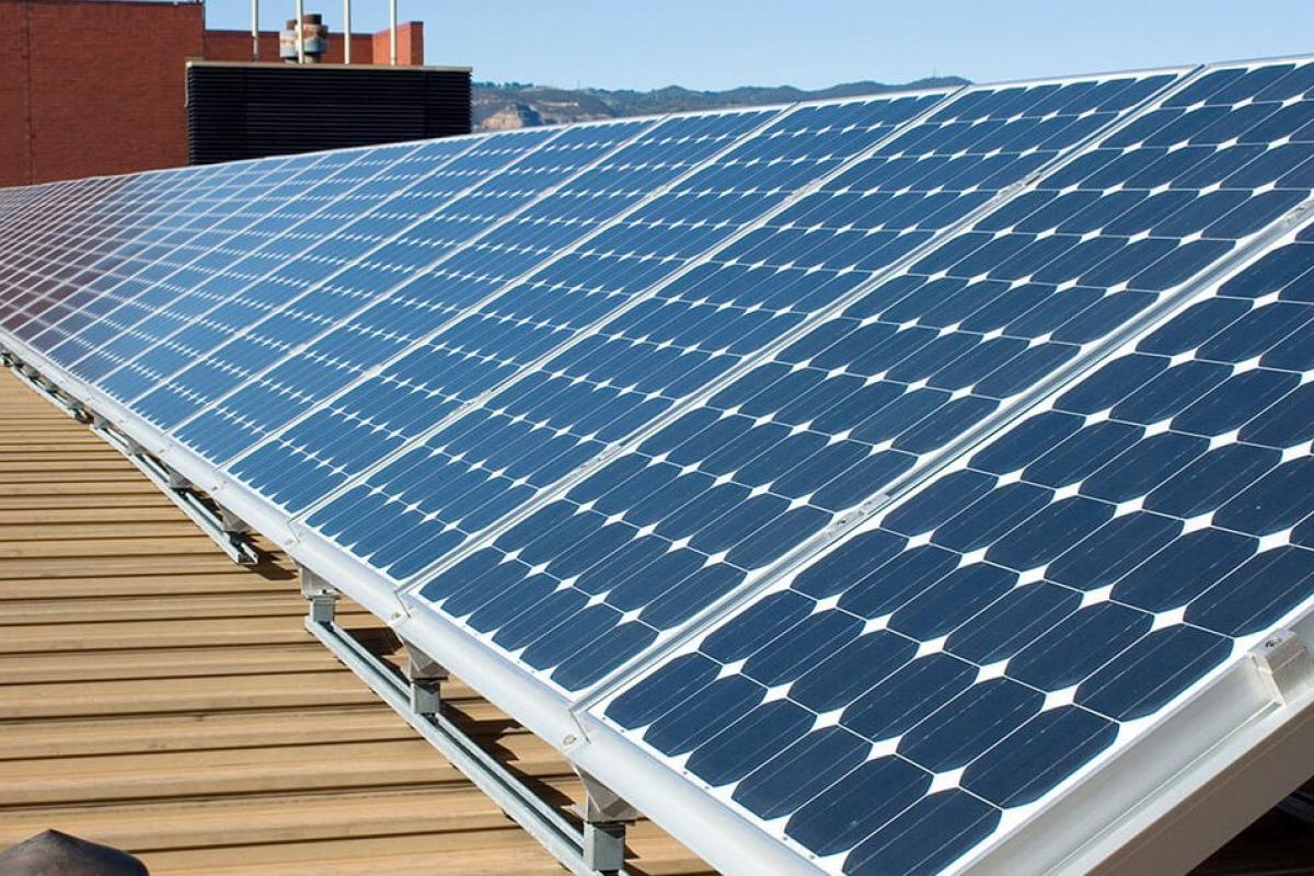 Від чого залежить ефективність сонячних панелей у різні пори року Ефективність роботи сонячних панелей у різні пори року