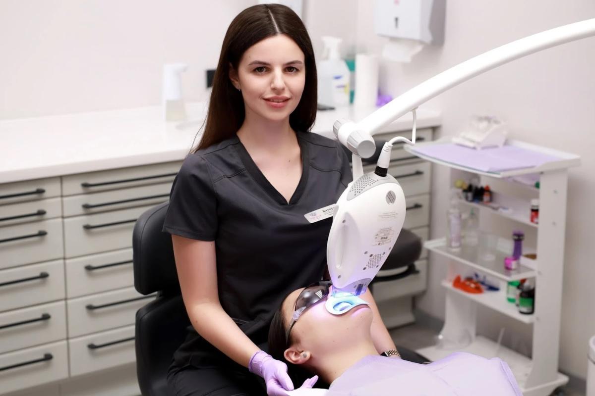 стоматолог у Львові