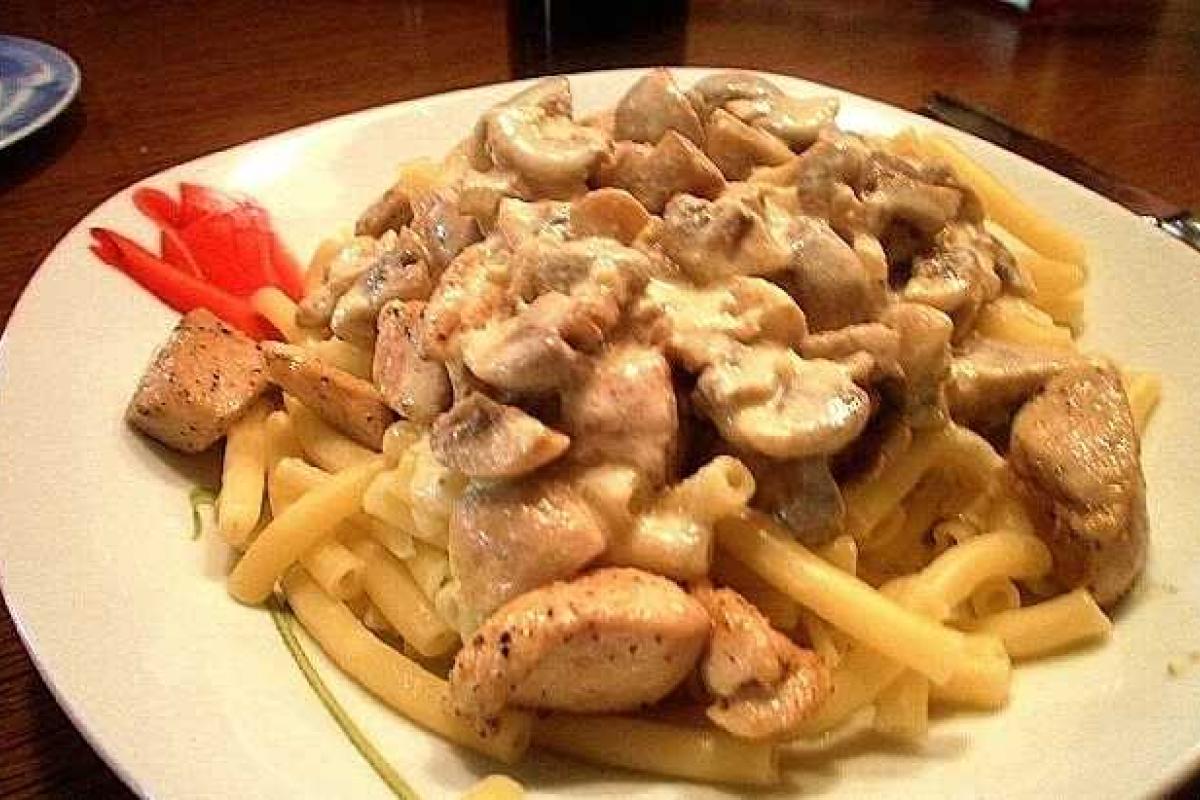 Соус с цыпленком «Альфредо»