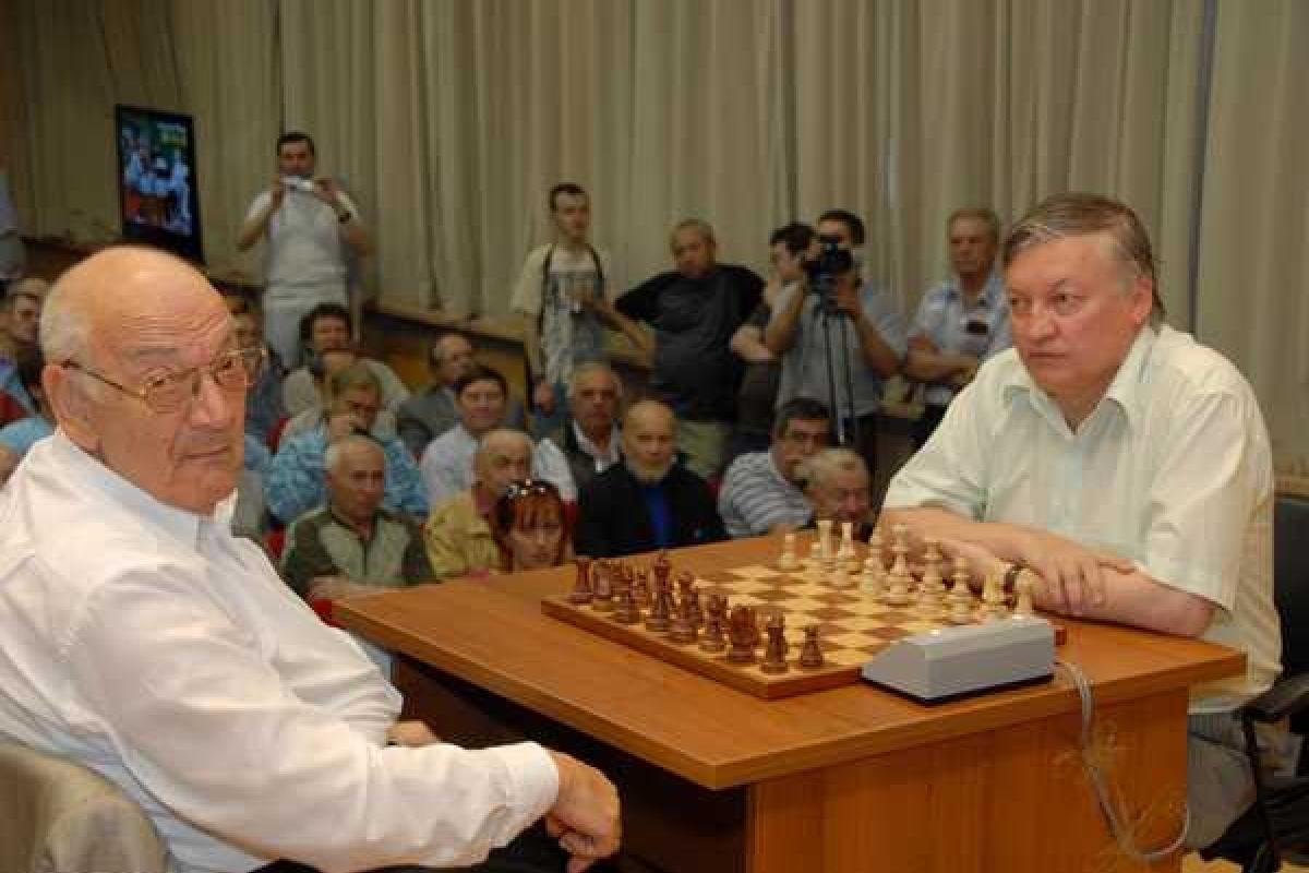 На шахматной доске предвыборной кампании