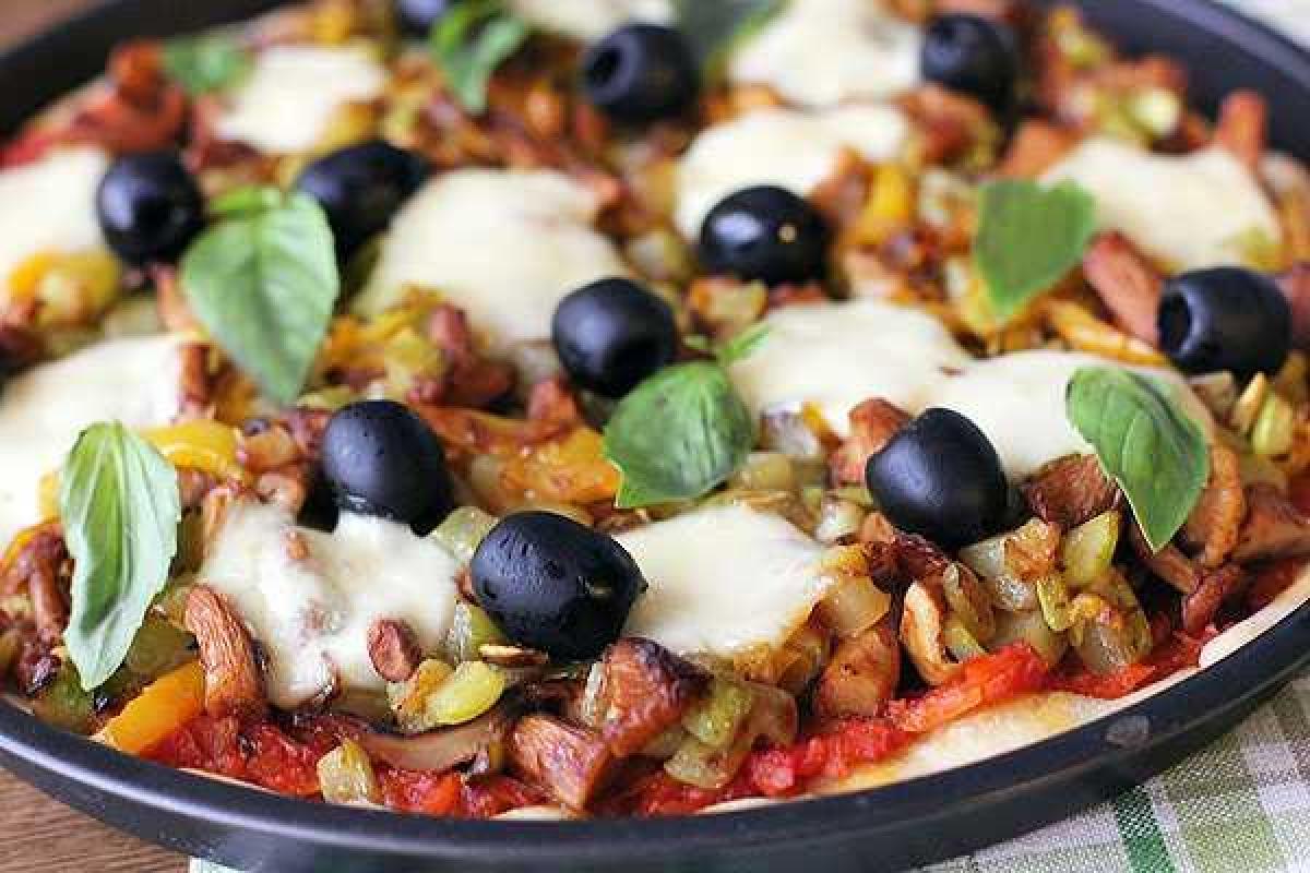 Пицца «Деревенская» Пицца «Деревенская»