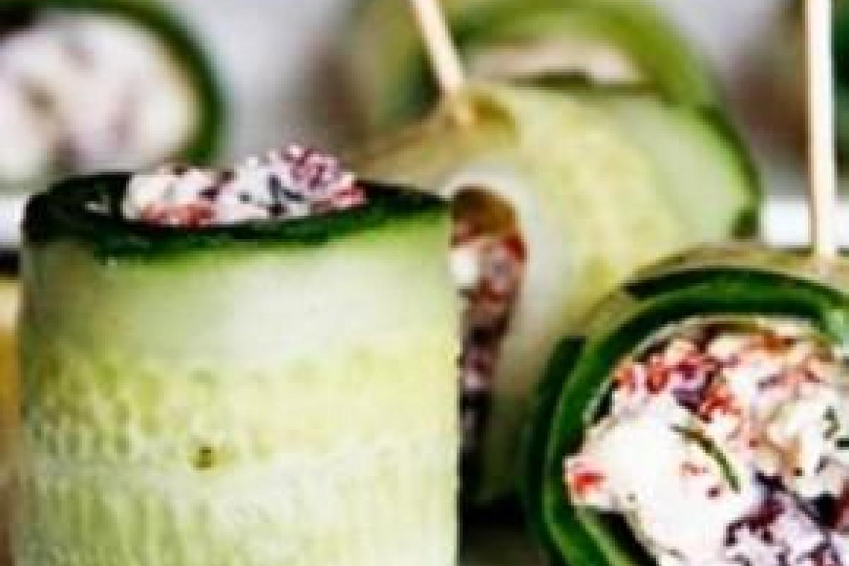 Роллы с огурцом и сыром фета Роллы с огурцом и сыром фета