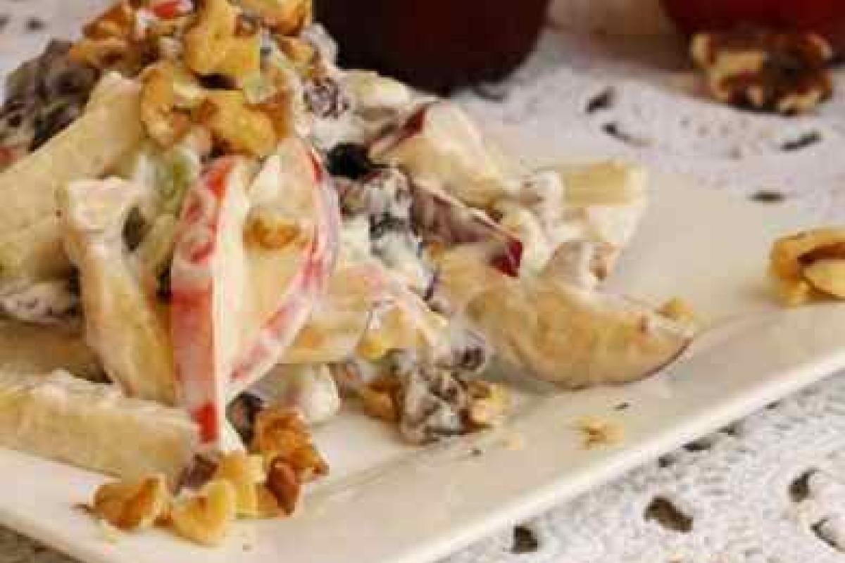 Яблочный салат Яблочный салат