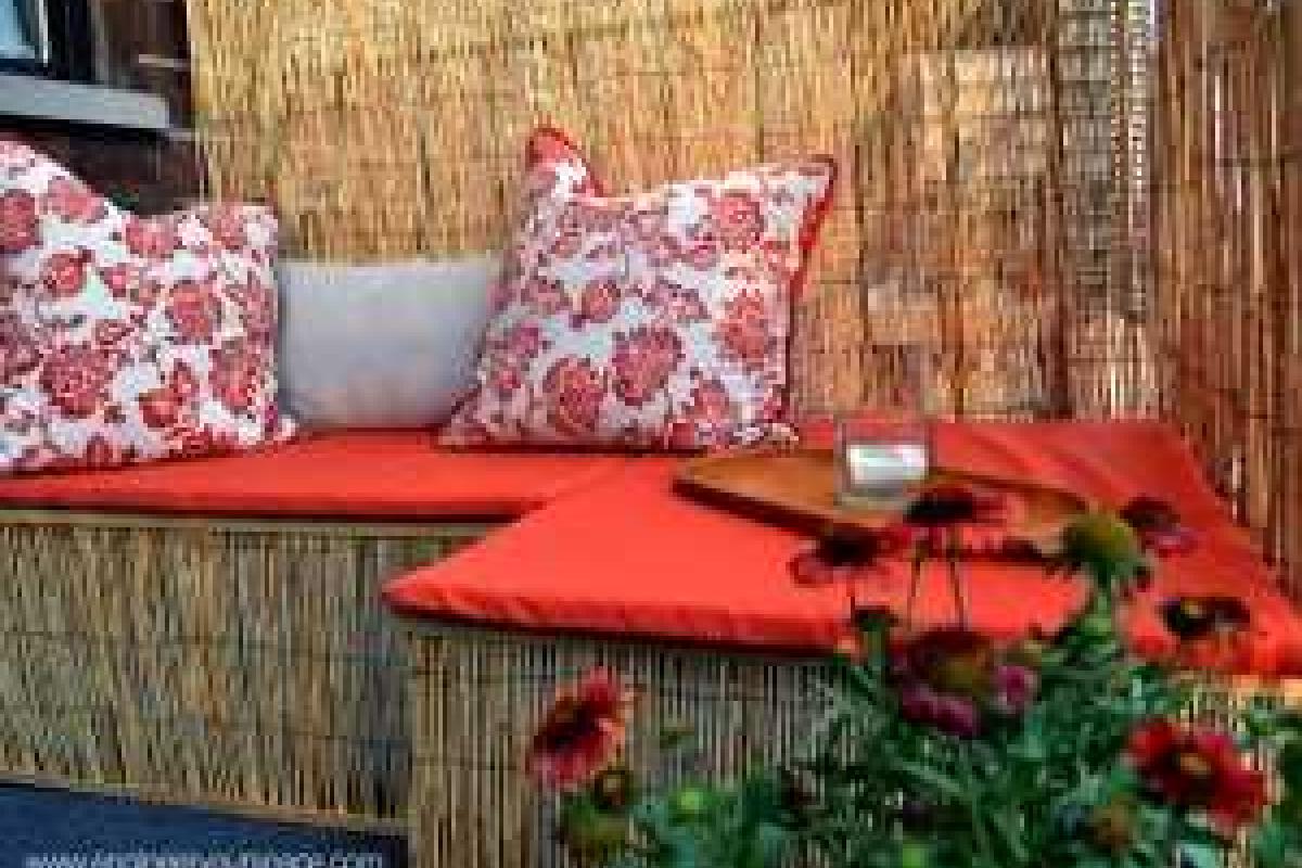 Как самому сделать стулья на балкон