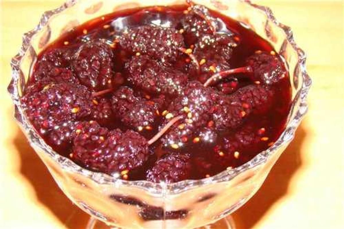 Варенье из черной шелковицы Варенье из черной шелковицы