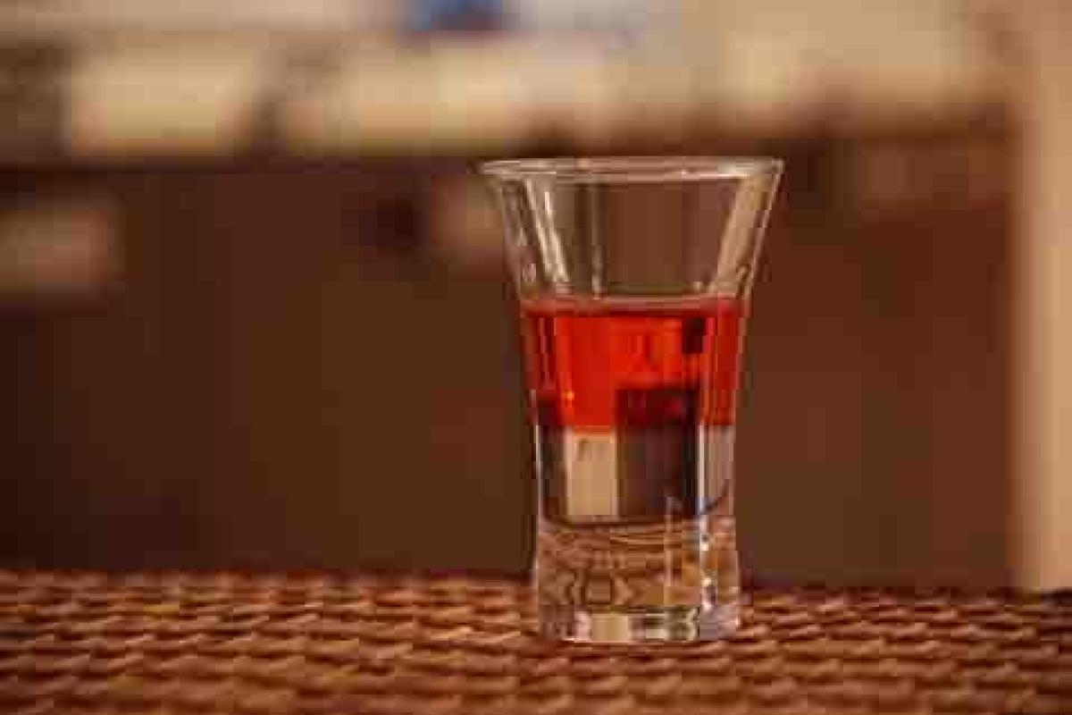 Новогодний стол: водка с чили «Распутин» Новогодний стол: водка с чили «Распутин»