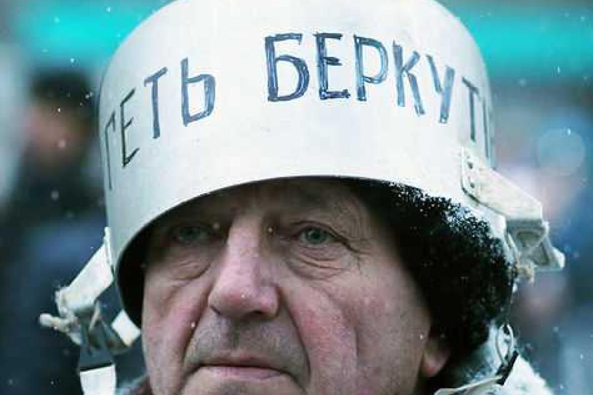 Гриценко через суд требует запретить "Беркут" Гриценко через суд требует запретить "Беркут"