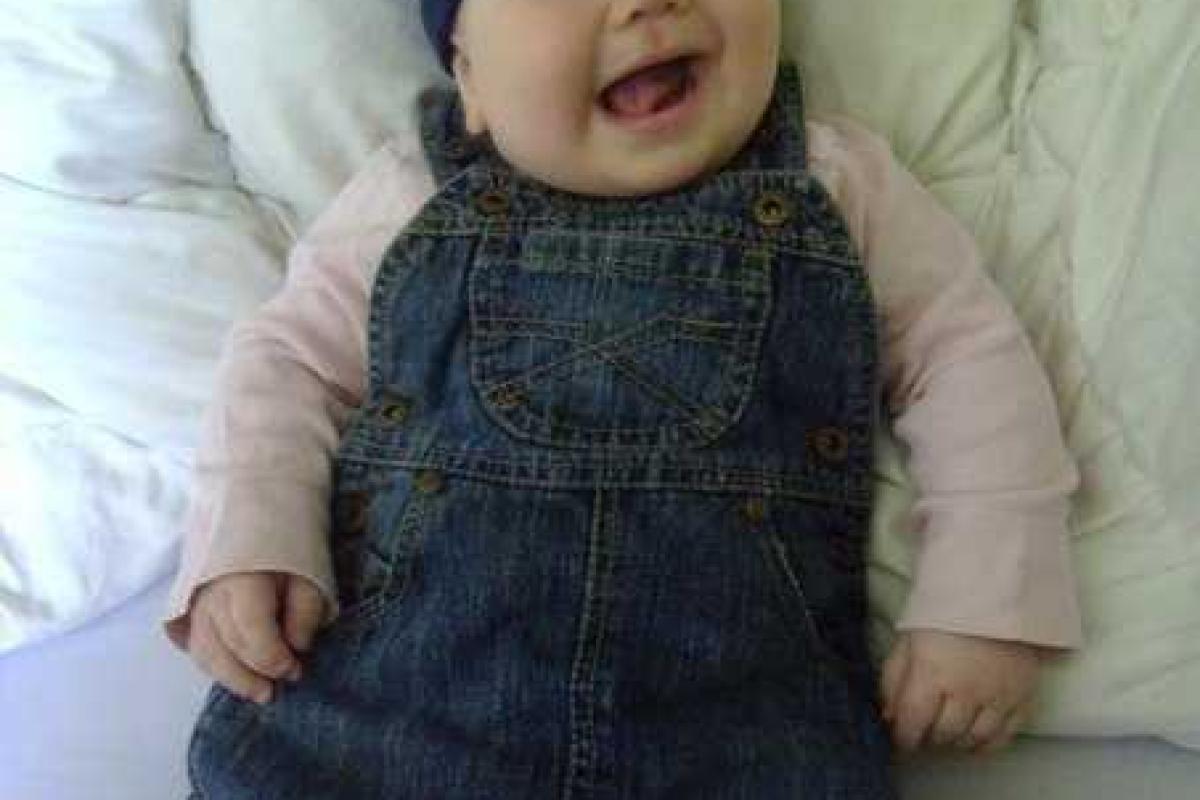 В Крыму 2-летний ребенок впал в кому, после того как его забросали петардами