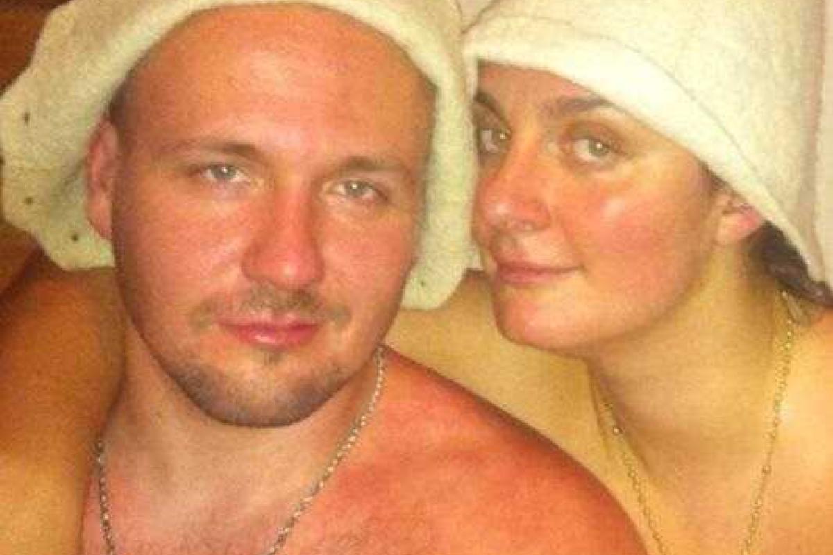 Ваенга отдохнула в баньке с "неизвестным" мужчиной Ваенга отдохнула в баньке с "неизвестным" мужчиной