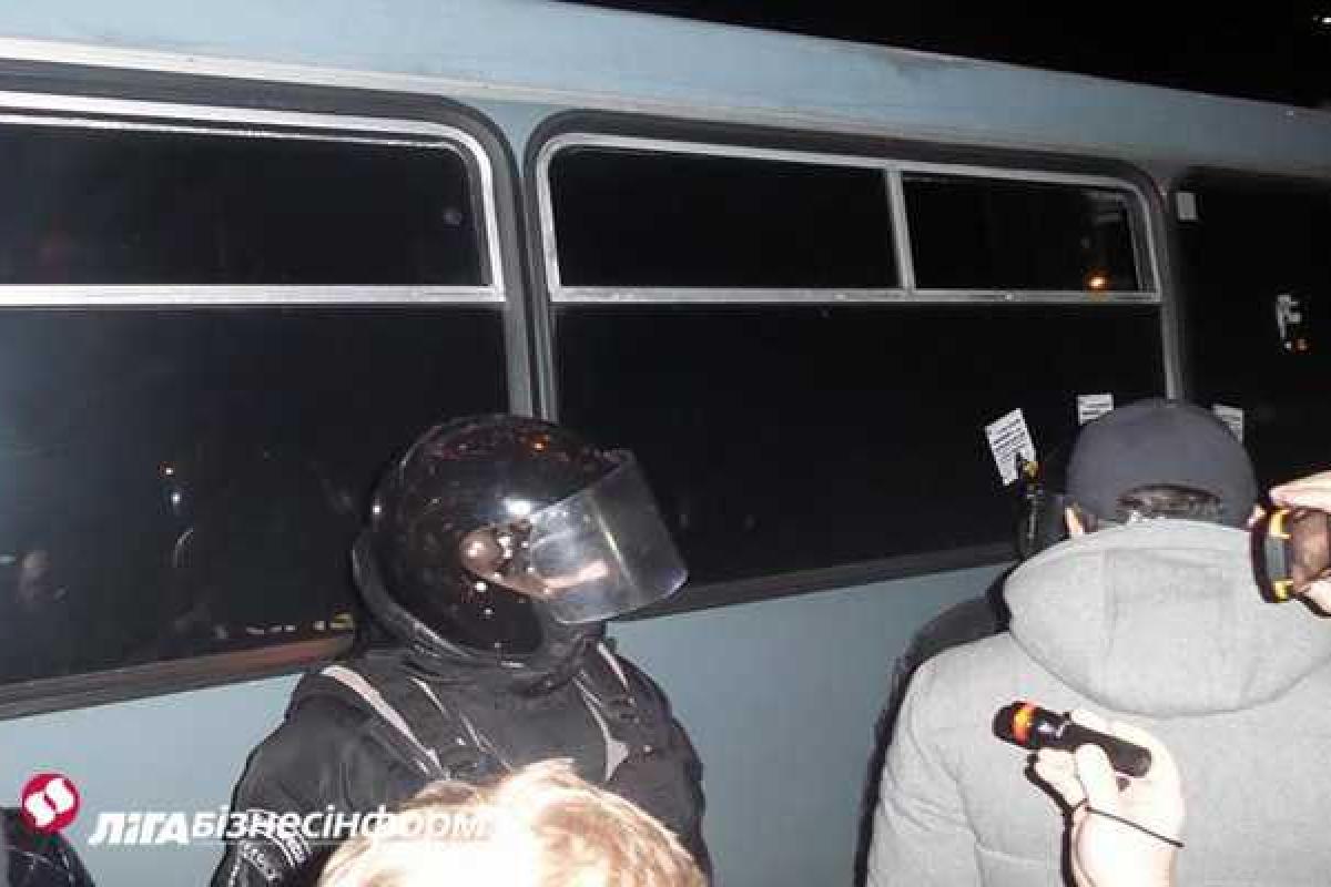Юрию Луценко в драке с «Беркутом» разбили голову