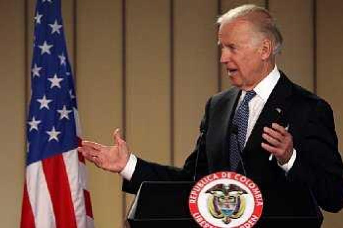 США советуют Януковичу продолжать диалог с оппозицией