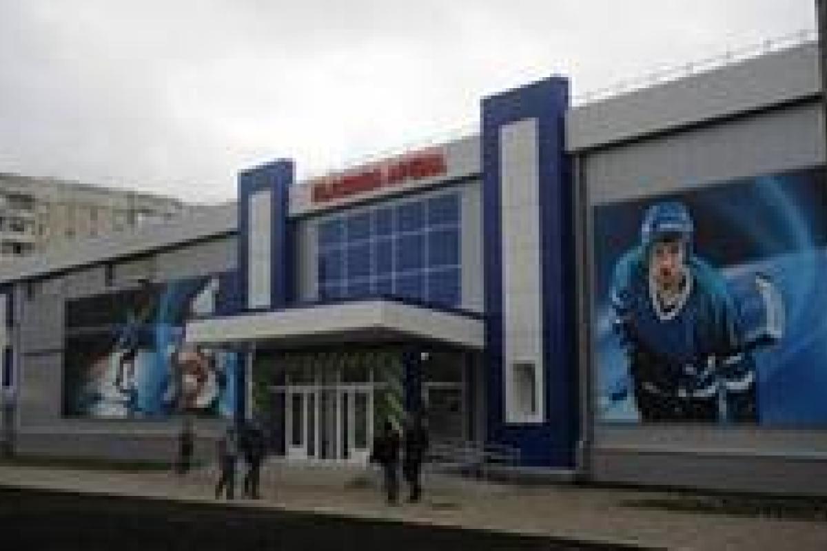 Луганских журналистов и блоггеров 4 января поставят на лед Луганских журналистов и блоггеров 4 января поставят на лед