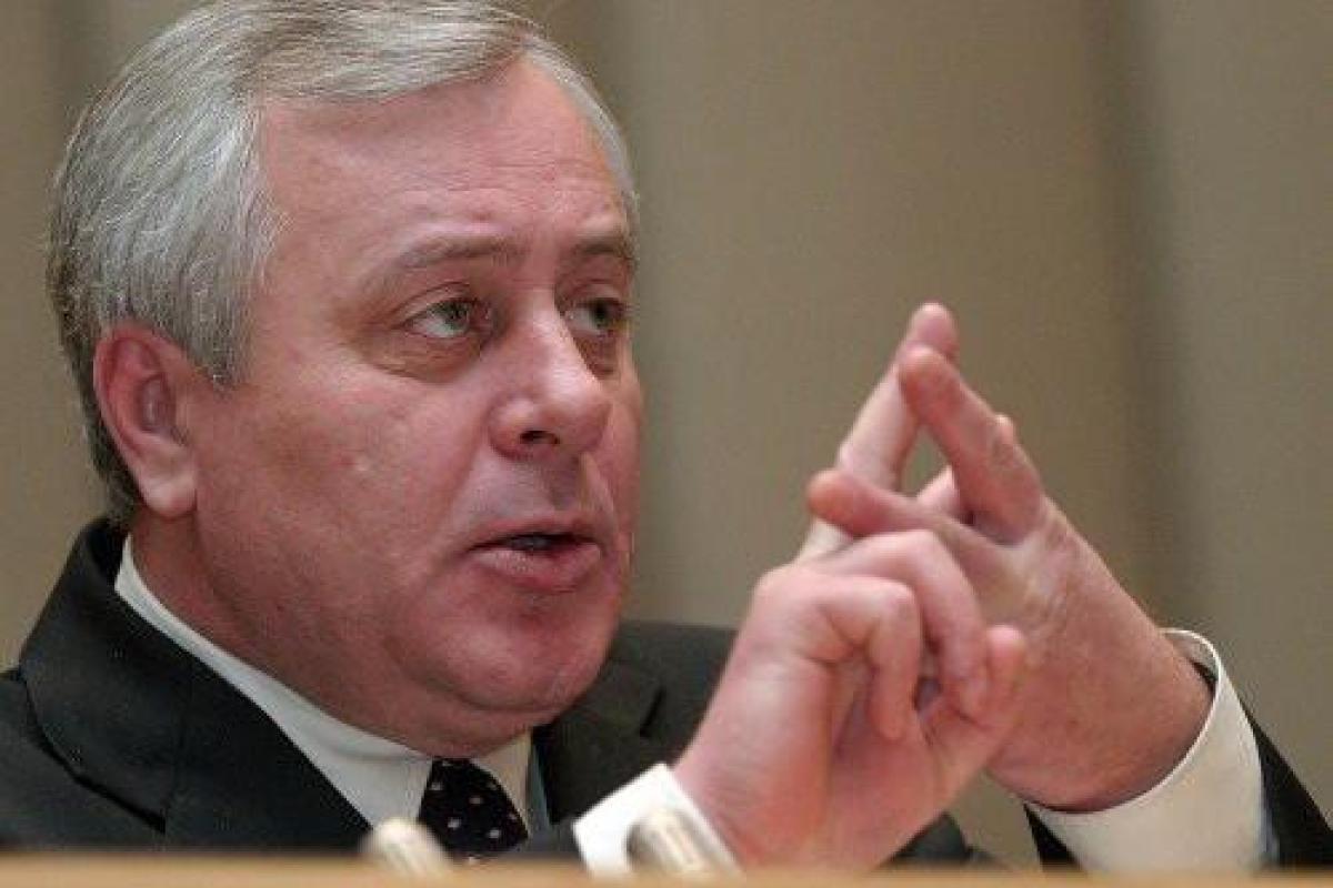 Янукович должен пойти на уступки - Владимир Филенко Янукович должен пойти на уступки - Владимир Филенко