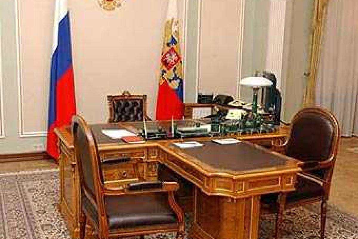 В Кремле признали, что вчера поздно вечером Путин общался с Януковичем В Кремле признали, что вчера поздно вечером Путин общался с Януковичем