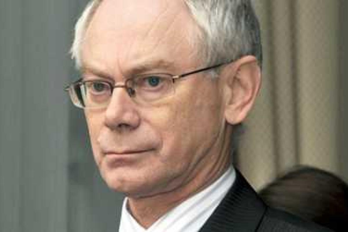Председатель Европейского Совета предупредил, чтобы США держались подальше от Украины Председатель Европейского Совета предупредил, чтобы США держались подальше от Украины