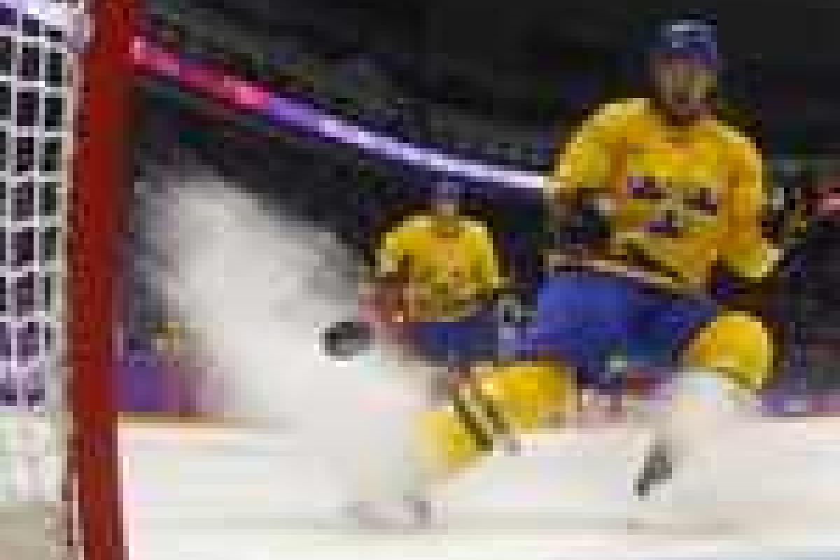 Одна забитая шайба принесла Швеции победу над Швейцарией в Сочи Одна забитая шайба принесла Швеции победу над Швейцарией в Сочи