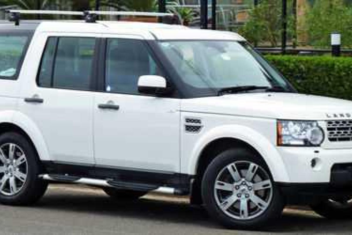 В Москве угнали Land Rover с маленькими детьми в салоне В Москве угнали Land Rover с маленькими детьми в салоне