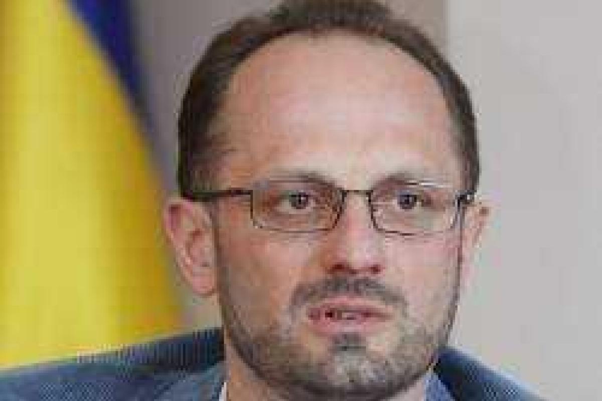 Избежать прямого диалога между Януковичем и Тимошенко не удастся Избежать прямого диалога между Януковичем и Тимошенко не удастся