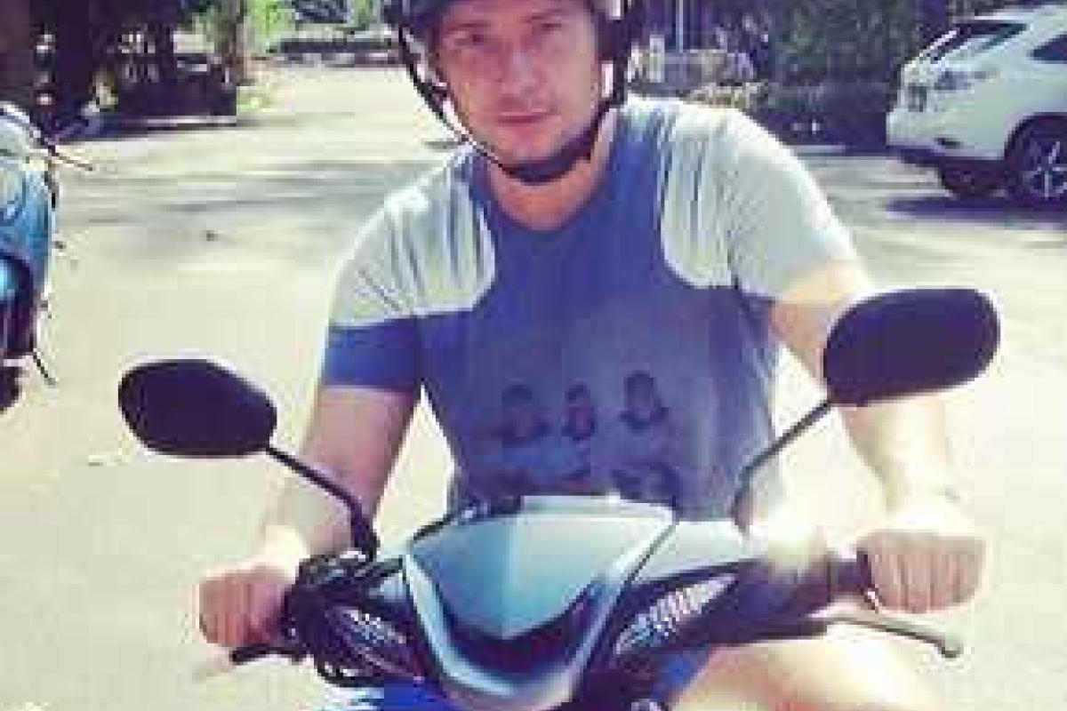 Басков стал ближе к народу и пересел на мотоцикл Басков стал ближе к народу и пересел на мотоцикл