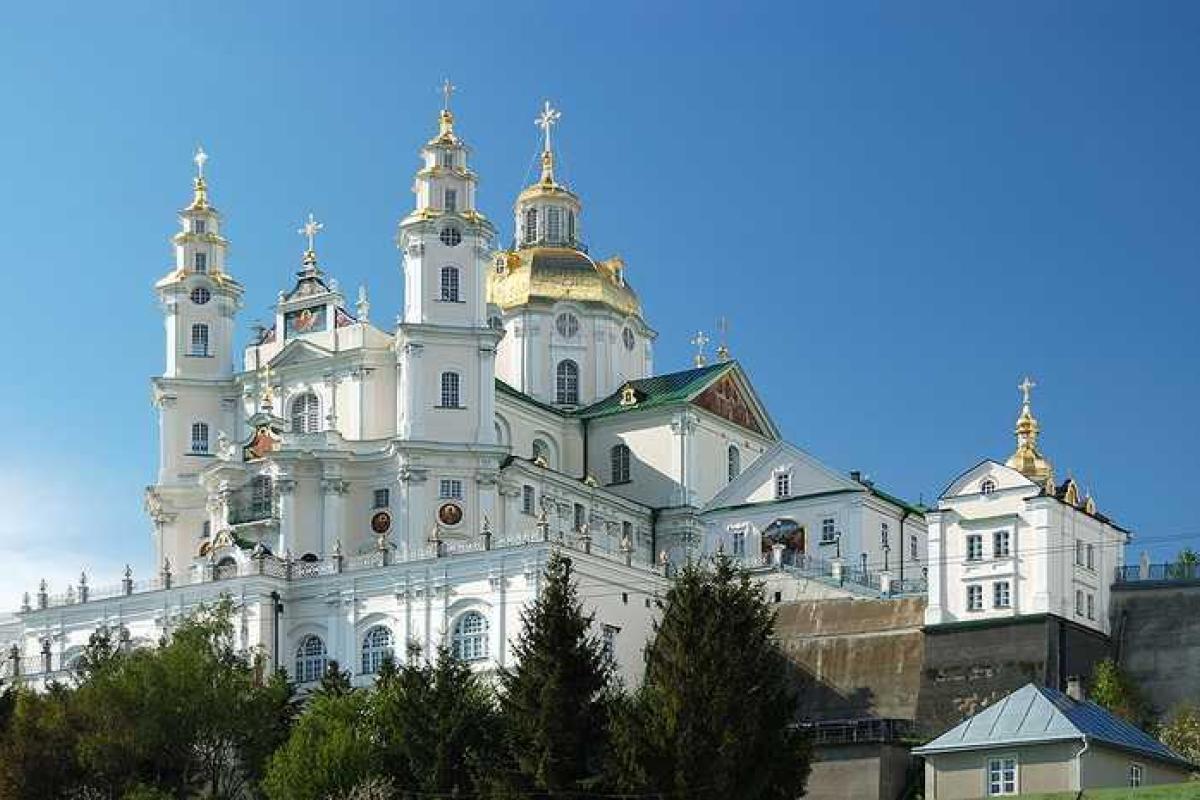 Никакого захвата Почаевской Лавры не происходило Никакого захвата Почаевской Лавры не происходило
