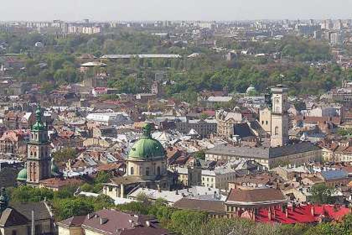 Жители Львова поддержали русскоязычных сограждан Жители Львова поддержали русскоязычных сограждан