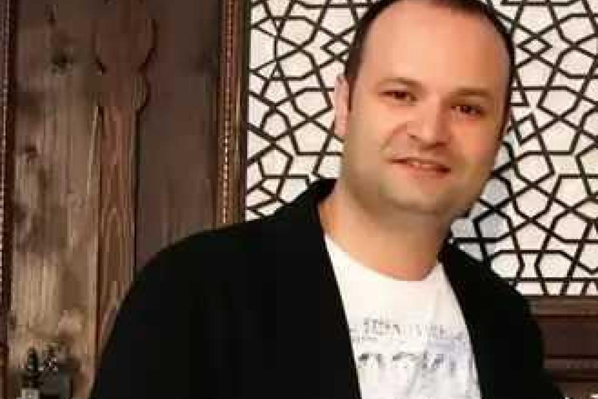 Продюсеру "Великолепного века" надоело кино? Продюсеру "Великолепного века" надоело кино?