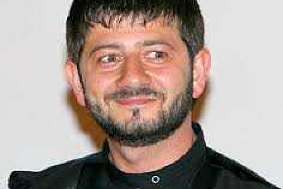 Галустян ради чести России готов стать на лед Галустян ради чести России готов стать на лед