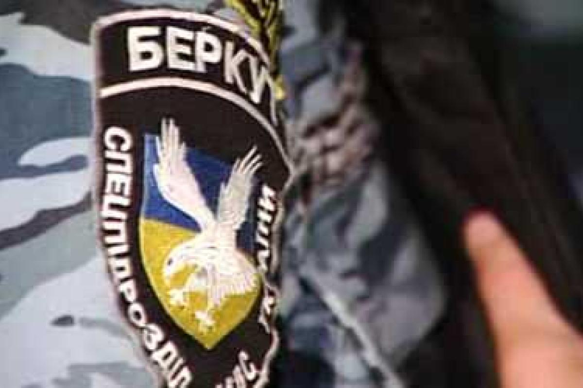 Переаттестация "Беркута": силовики ждут создания нового подразделения, а тем временем патрулируют улицы Переаттестация "Беркута": силовики ждут создания нового подразделения, а тем временем патрулируют улицы