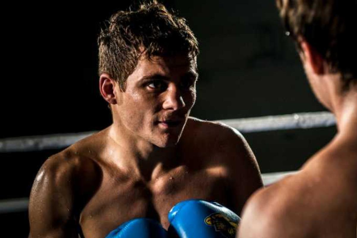 «Атаманы» возвращают себе первое место в группе «А» «Атаманы» возвращают себе первое место в группе «А»