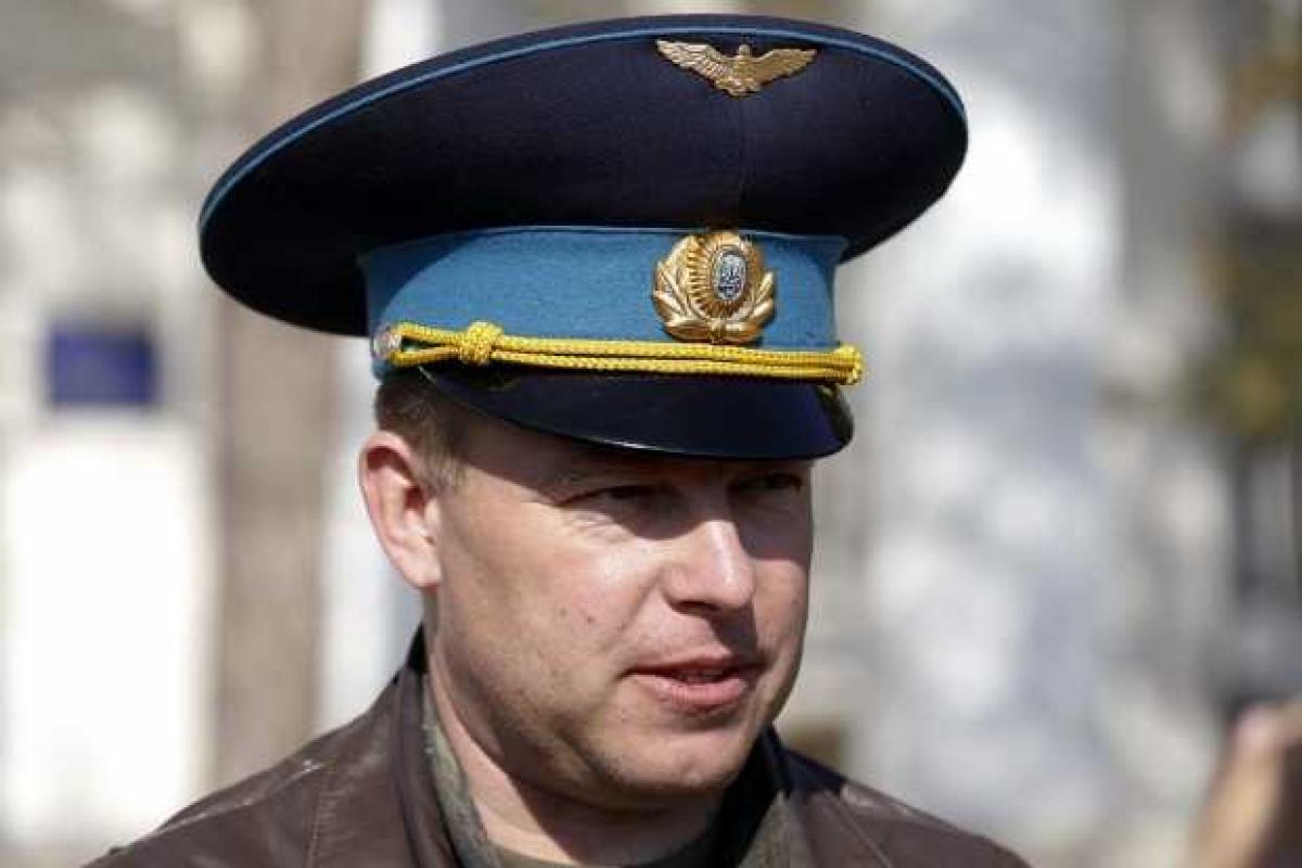 СМИ: Похищенного в Бельбеке полковника Мамчура посадили в военную тюрьму СМИ: Похищенного в Бельбеке полковника Мамчура посадили в военную тюрьму