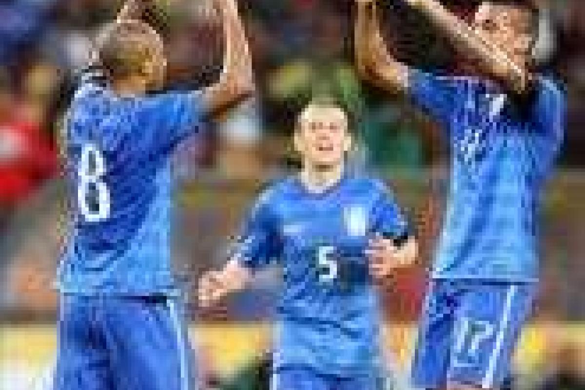 Фантастический гол Фернандиньо за сборную Бразилии