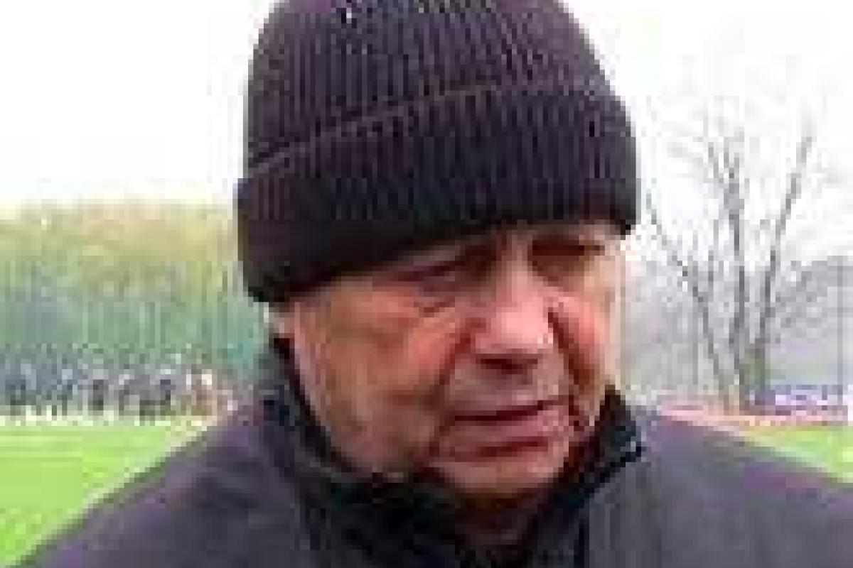 Луческу: "Пытаемся делать нашу работу как можно лучше. Надеюсь, политики тоже" Луческу: "Пытаемся делать нашу работу как можно лучше. Надеюсь, политики тоже"