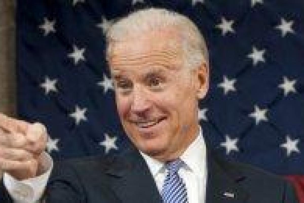 Вице-президент США встретится с Турчиновым и Яценюком