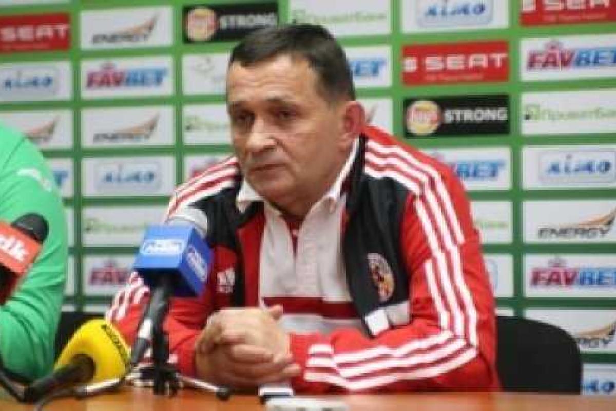 Владимир Дикий: "Отдавали все силы, чтобы сыграть лучше". "Ильичевец" - "Волынь" - 1:0. 25 тур Владимир Дикий: "Отдавали все силы, чтобы сыграть лучше". "Ильичевец" - "Волынь" - 1:0. 25 тур