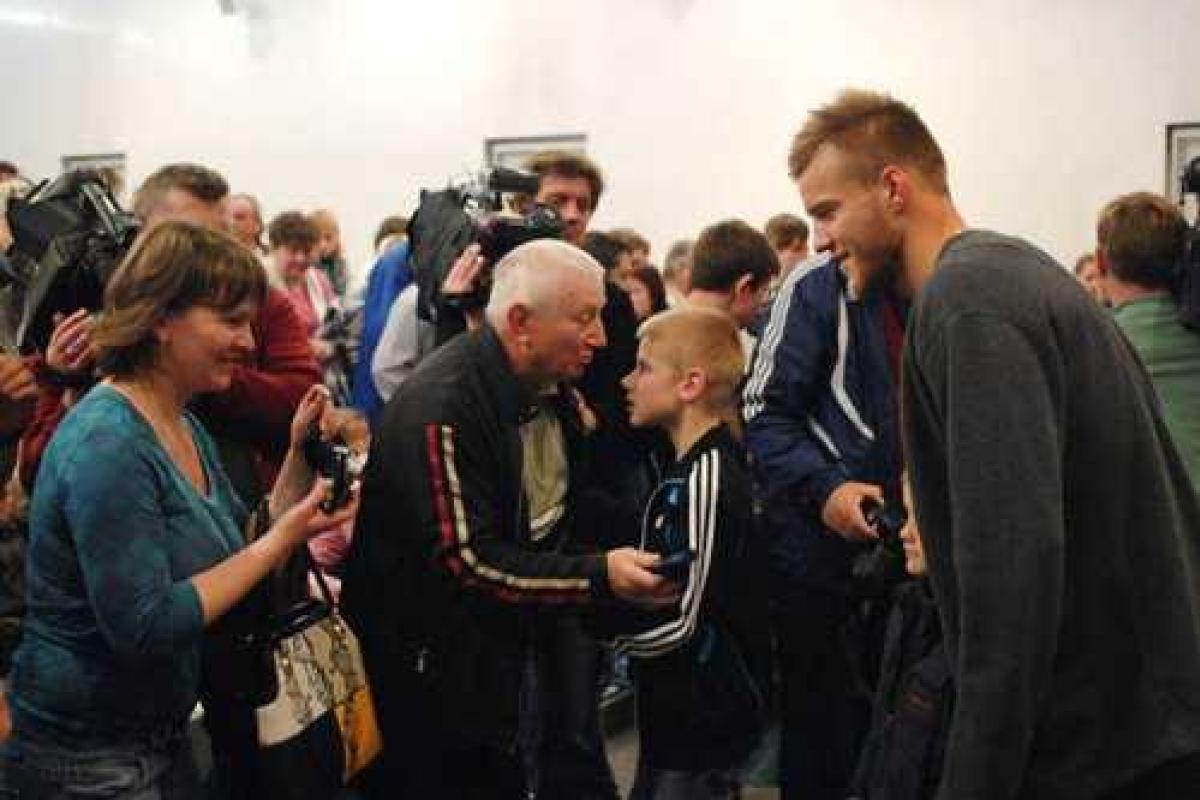 Футболисты киевского "Динамо" встретились с детьми, пострадавшими от Чернобыльской катастрофы 