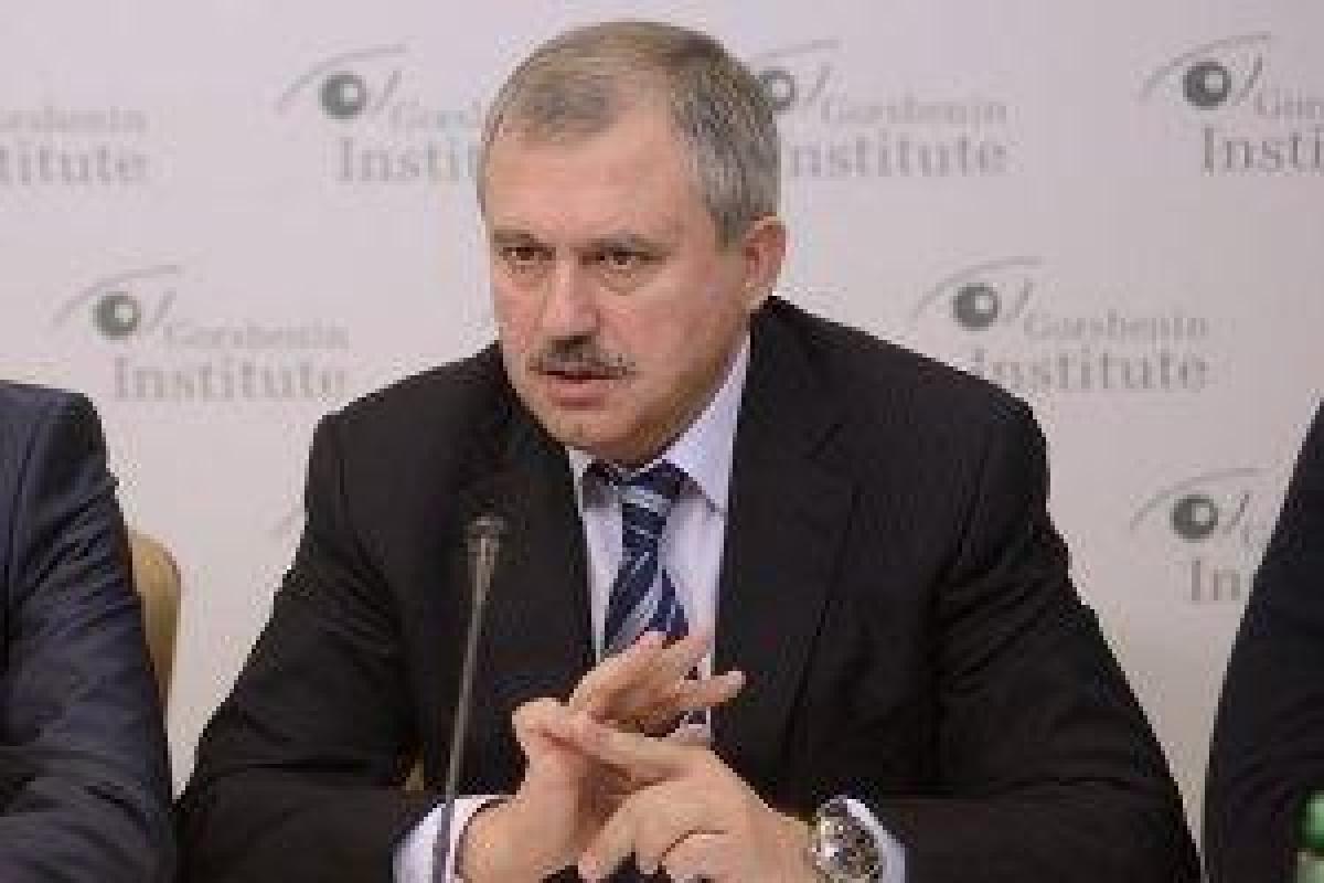 Власть при Януковиче сдала все силовые структуры России - Сенченко Власть при Януковиче сдала все силовые структуры России - Сенченко