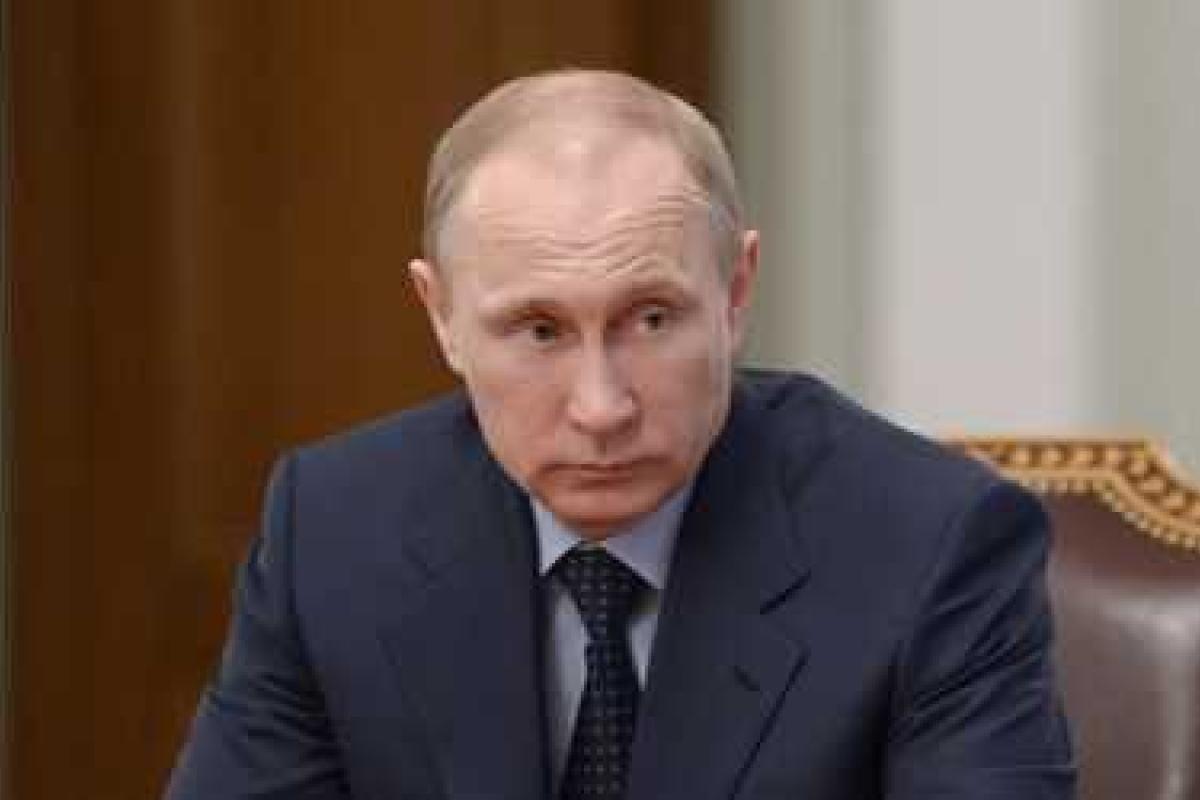 Путин: Эскалация конфликта в Украине ставит страну на грань гражданской войны Путин: Эскалация конфликта в Украине ставит страну на грань гражданской войны