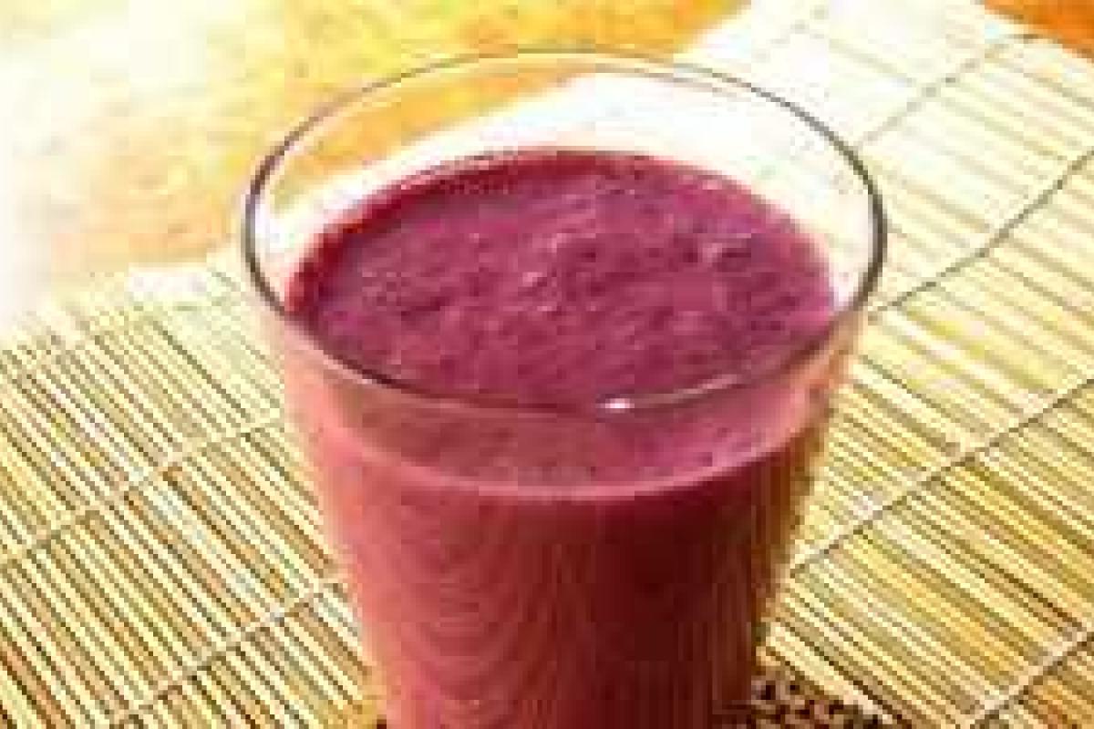 Черничный смузи с овсяными хлопьями Черничный смузи с овсяными хлопьями