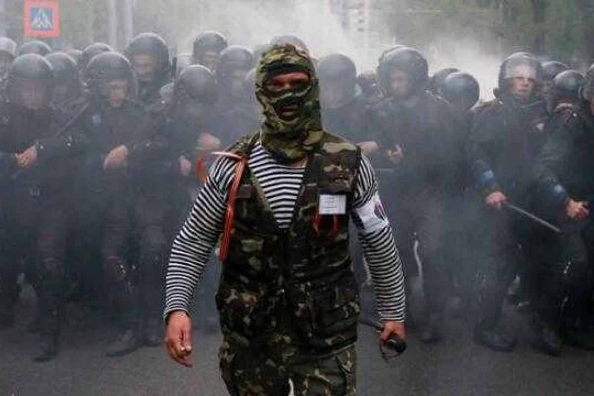 УНА-УНСО: Если Россия ступит в Украину, то получит новую Чечню. Мы разорвем ее изнутри УНА-УНСО: Если Россия ступит в Украину, то получит новую Чечню. Мы разорвем ее изнутри