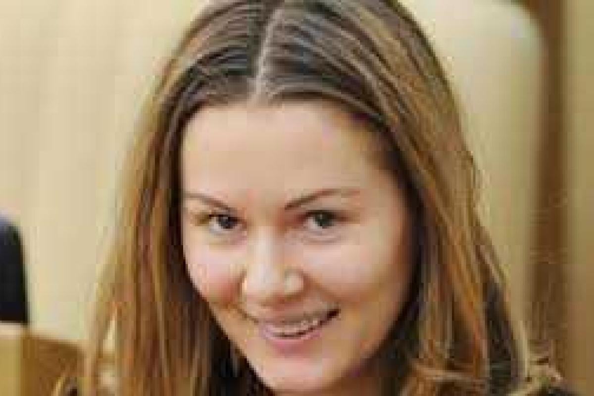 Мария Кожевникова хочет поблагодарить мужа за дочь Мария Кожевникова хочет поблагодарить мужа за дочь