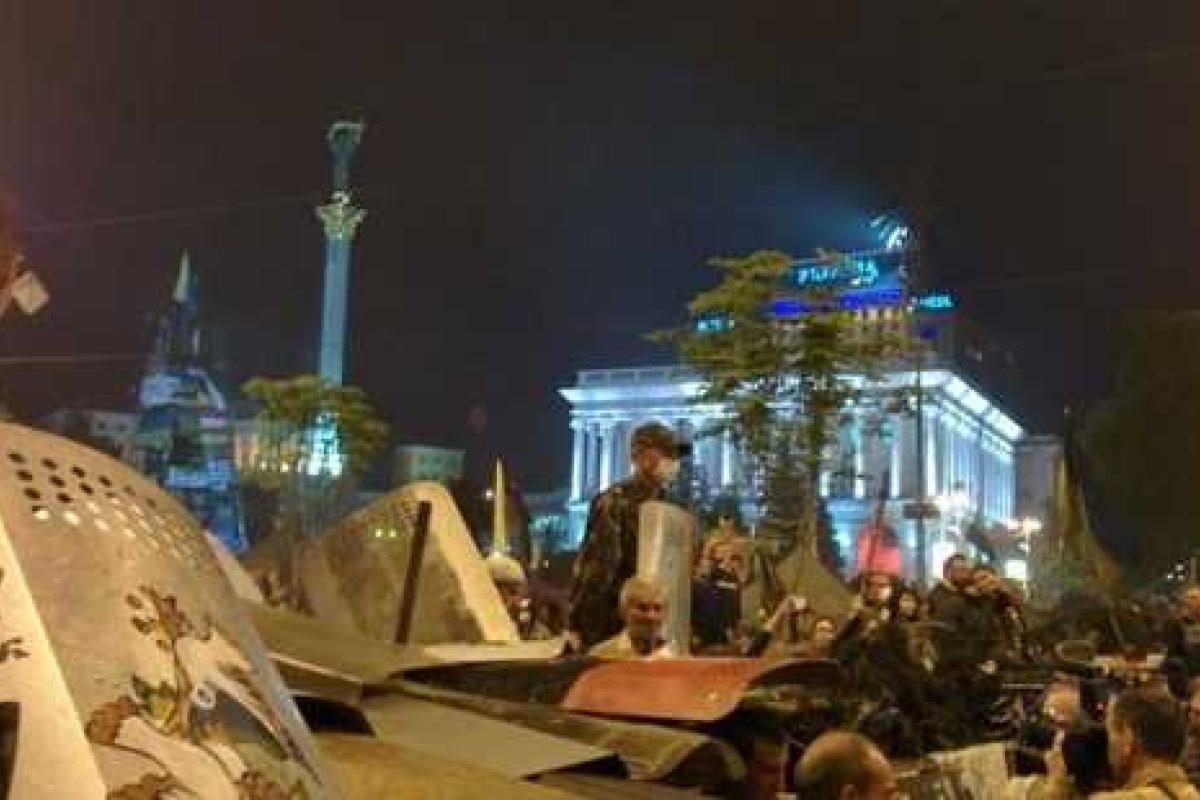 Сюмар: "Факельное шествие" на Майдане - работа российских спецслужб Сюмар: "Факельное шествие" на Майдане - работа российских спецслужб