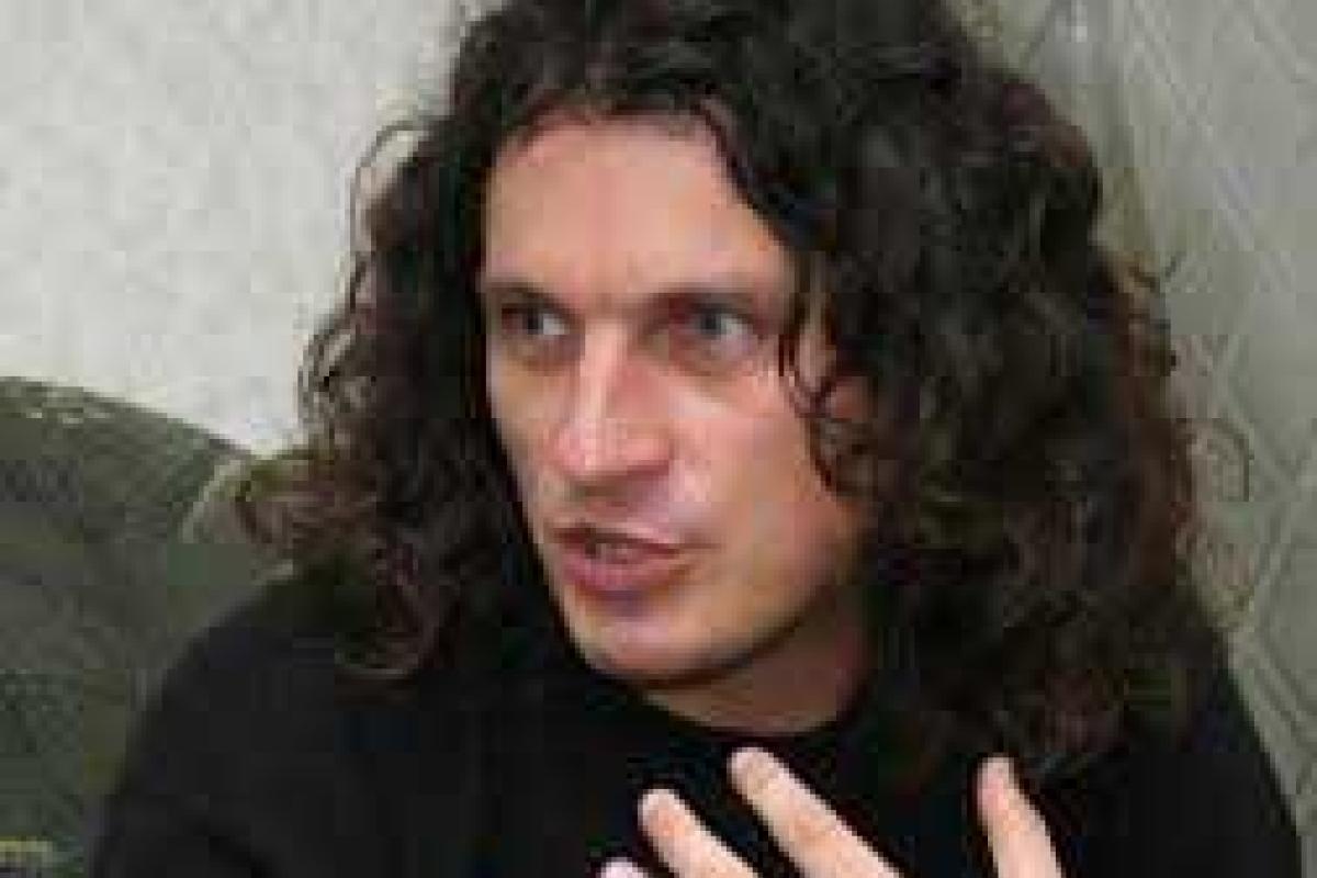 Кузьме жалко крымчан, которых просто "нагнули" Кузьме жалко крымчан, которых просто "нагнули"