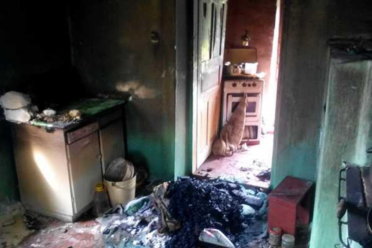 Во время ликвидации пожара огнеборцы обнаружили тело мужчины Во время ликвидации пожара огнеборцы обнаружили тело мужчины