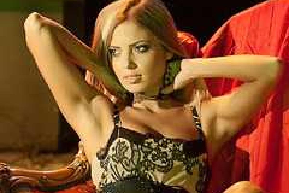 Вместо Елены Темниковой в группе «SEREBRO» будет петь бывшая участница Вместо Елены Темниковой в группе «SEREBRO» будет петь бывшая участница