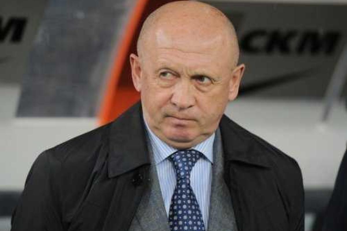 Николай Павлова: "Наша команда - самая молодая из всех коллективов чемпионата". "Шахтер" - "Ильичевец" - 3:1. 28 тур Николай Павлова: "Наша команда - самая молодая из всех коллективов чемпионата". "Шахтер" - "Ильичевец" - 3:1. 28 тур
